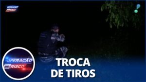Ladrão armado foge para matagal e atira contra equipe policial