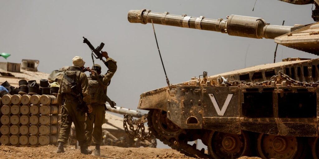Combates continuam em Gaza, apesar de anúncio das forças israelenses