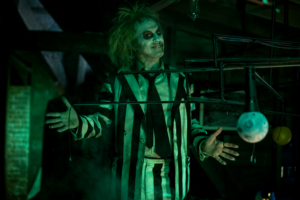 Filme ‘Beetlejuice Beetlejuice’ de Tim Burton abre festival de Veneza