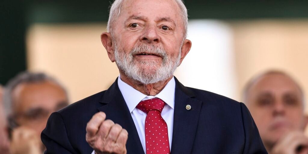 Lula conversa com líderes da Finlândia e dos Países Baixos