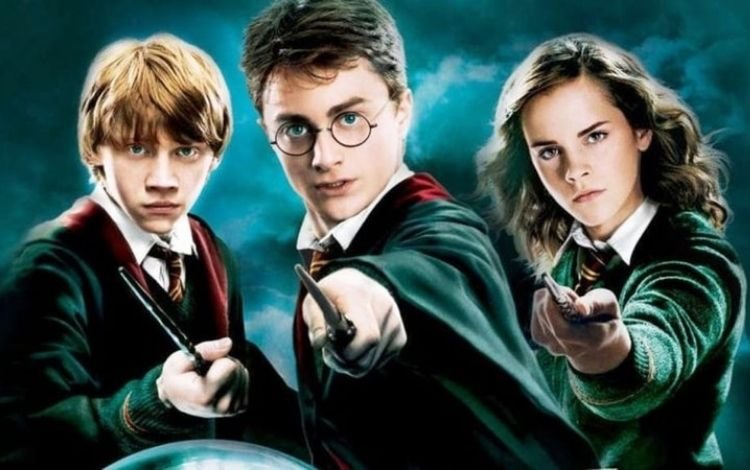 Maratona de filmes e exposição de Harry Potter chegam ao Brasil