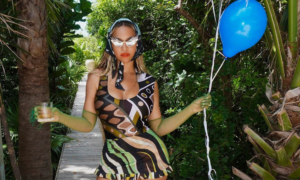 Beyoncé compartilha fotos intimistas e agradece felicitações de aniversário