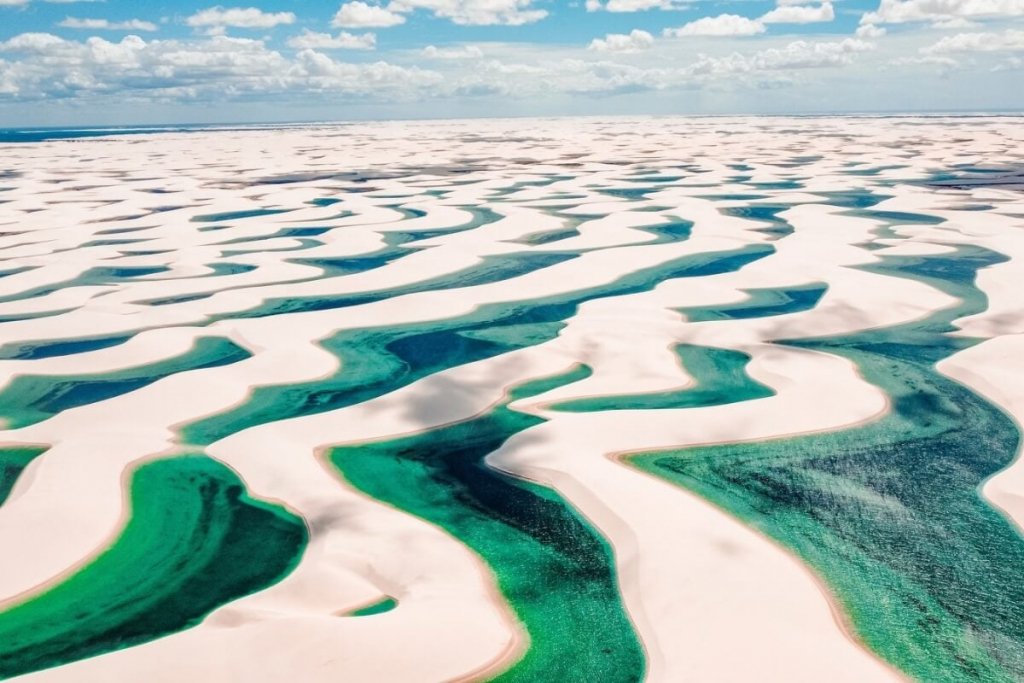 Conheça as belezas naturais dos Lençóis Maranhenses