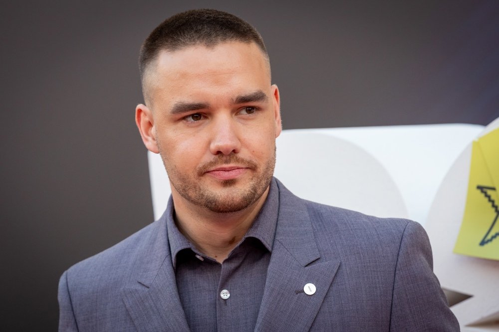 Garçom indiciado pela morte de Liam Payne admite que usou cocaína com cantor, mas nega ter vendido